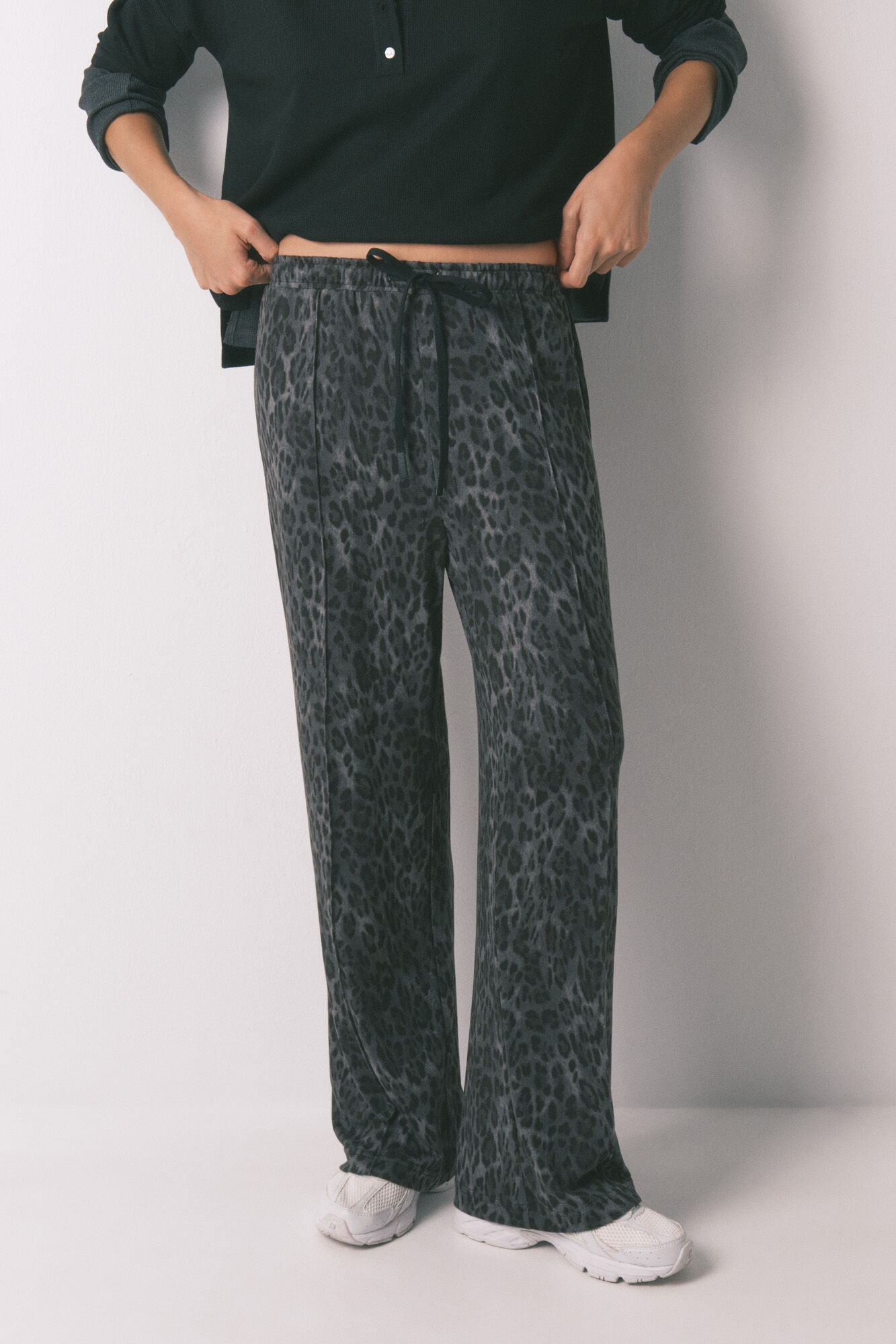 Women'secret Long gray animal print trouser