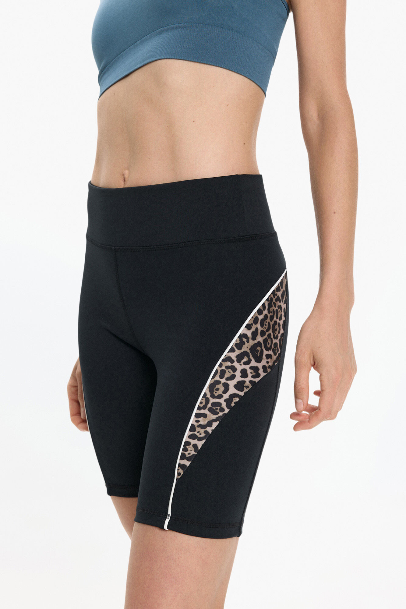 Only Play Kurze Leggings mit hoher Intensit&auml;t