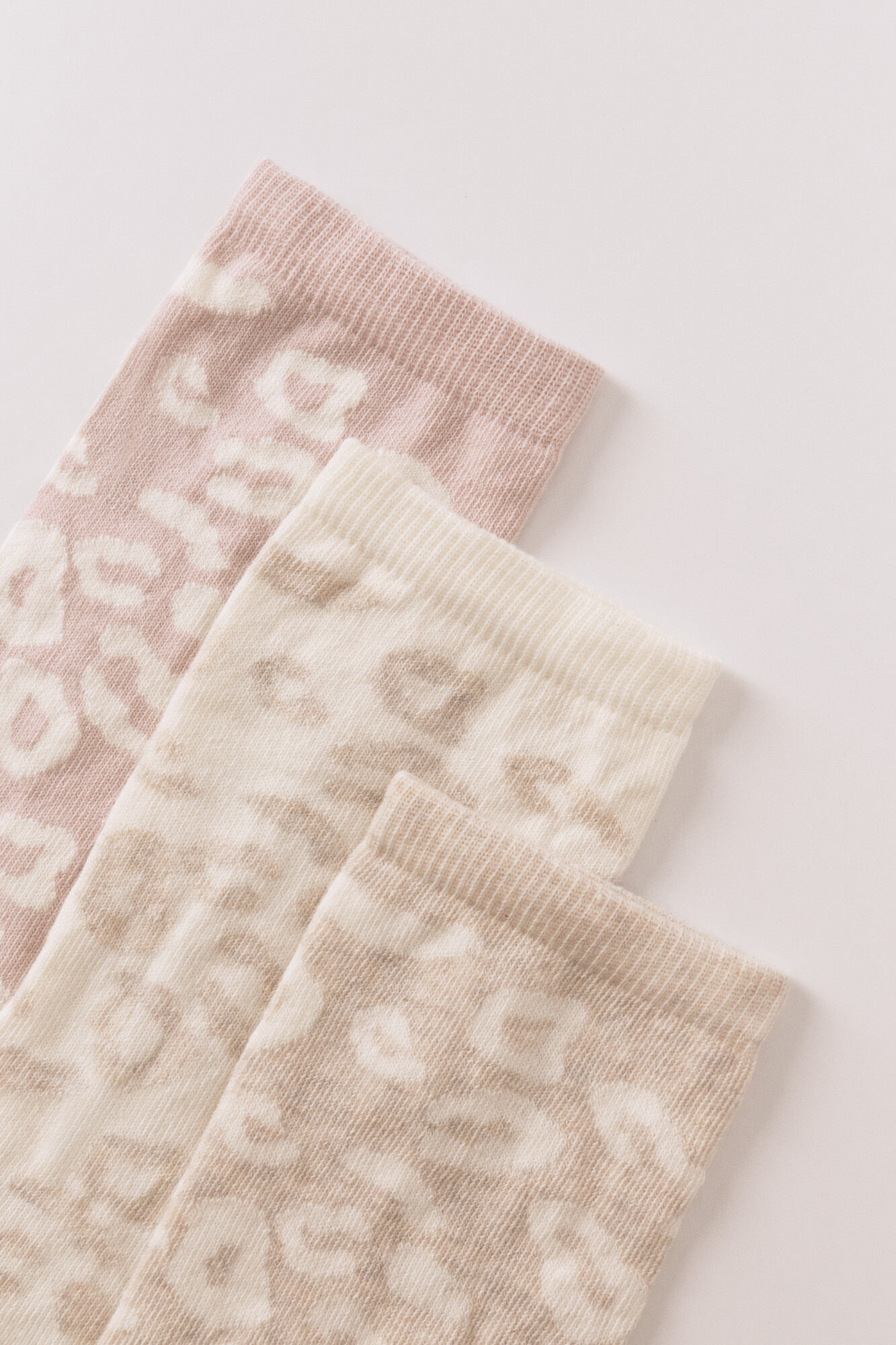 Women'secret Pack of 3 long leopard socks 