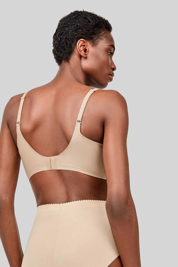 Gisela Sujetador push up escote extremo nude