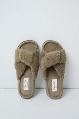 Women'secret Green faux shearling knot slippers printed