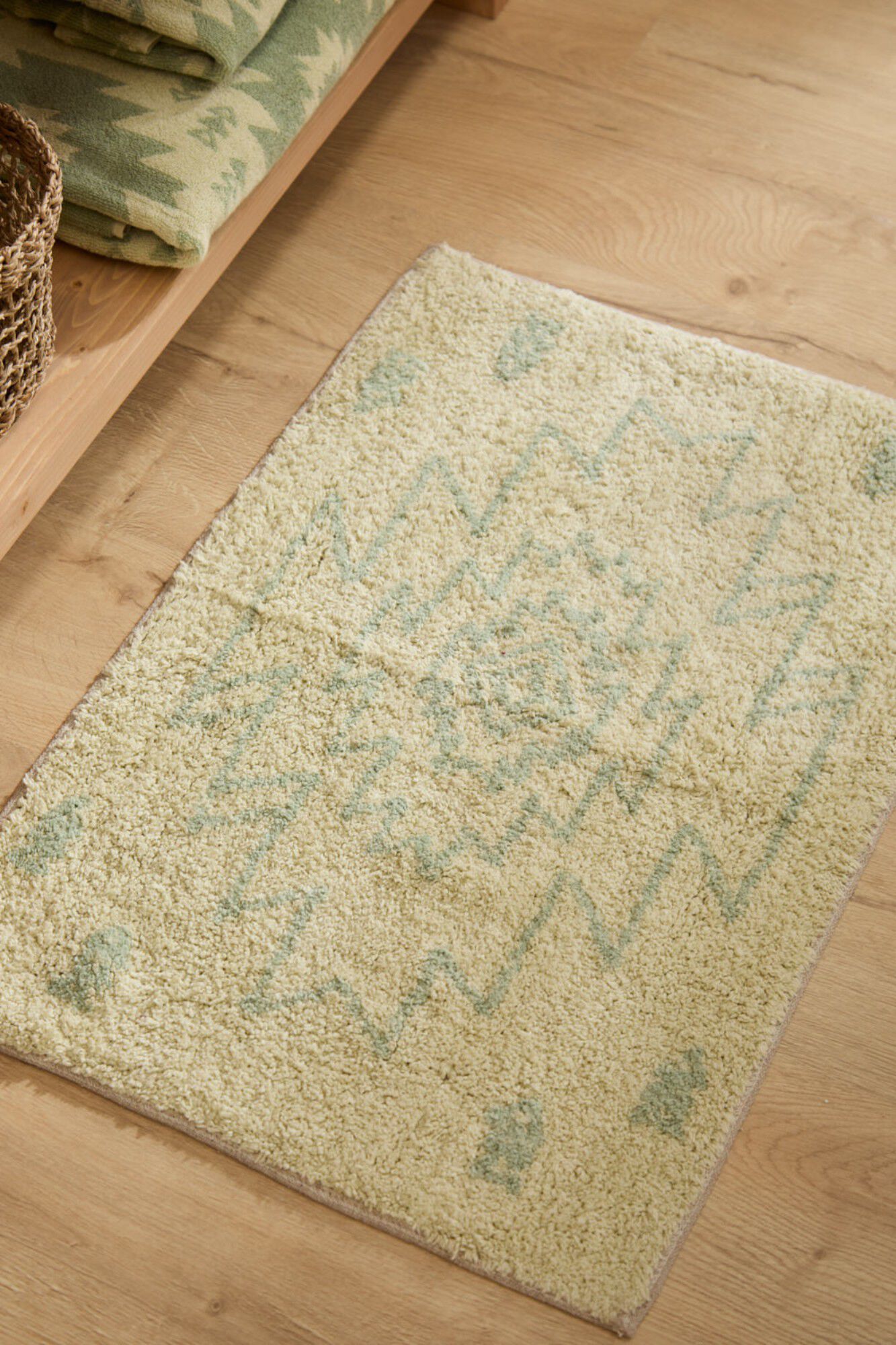 Calma House Gr&uuml;ner Badteppich Neptuno