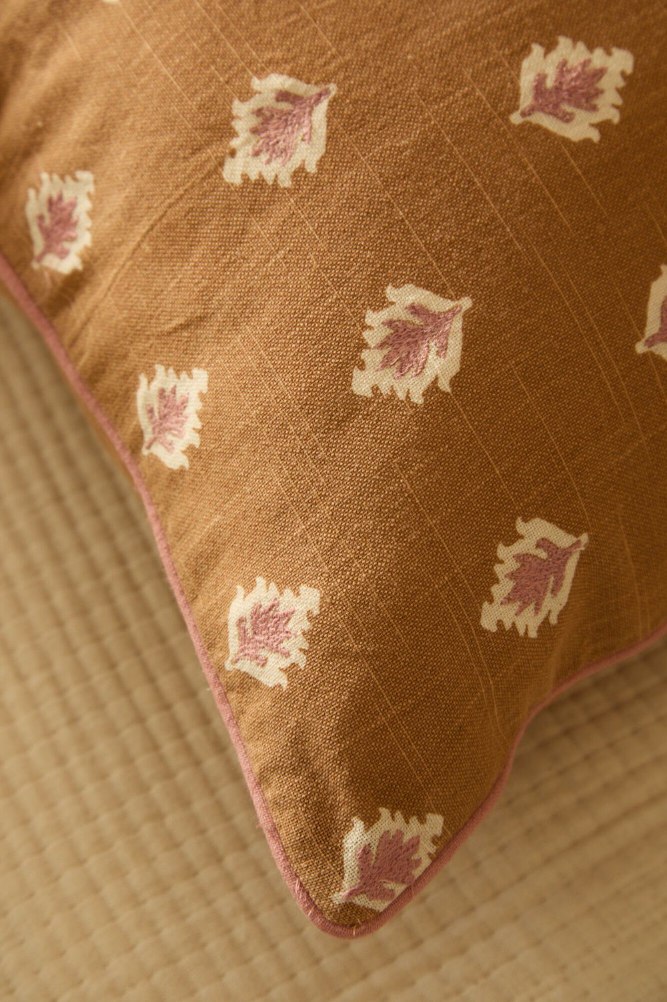 Calma House Funda coj&iacute;n de algod&oacute;n de 60x60