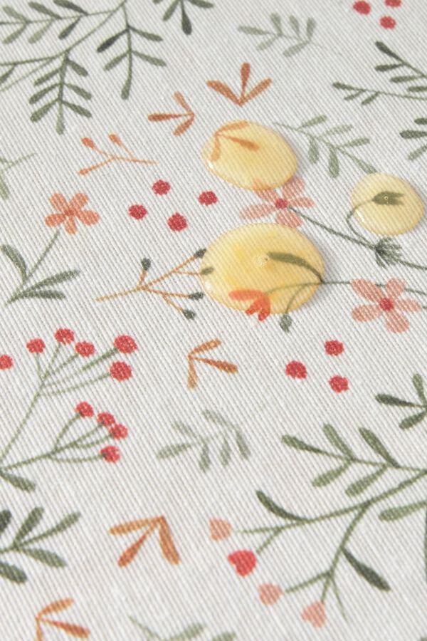 Textura Floral resin stain-resistant tablecloth printed