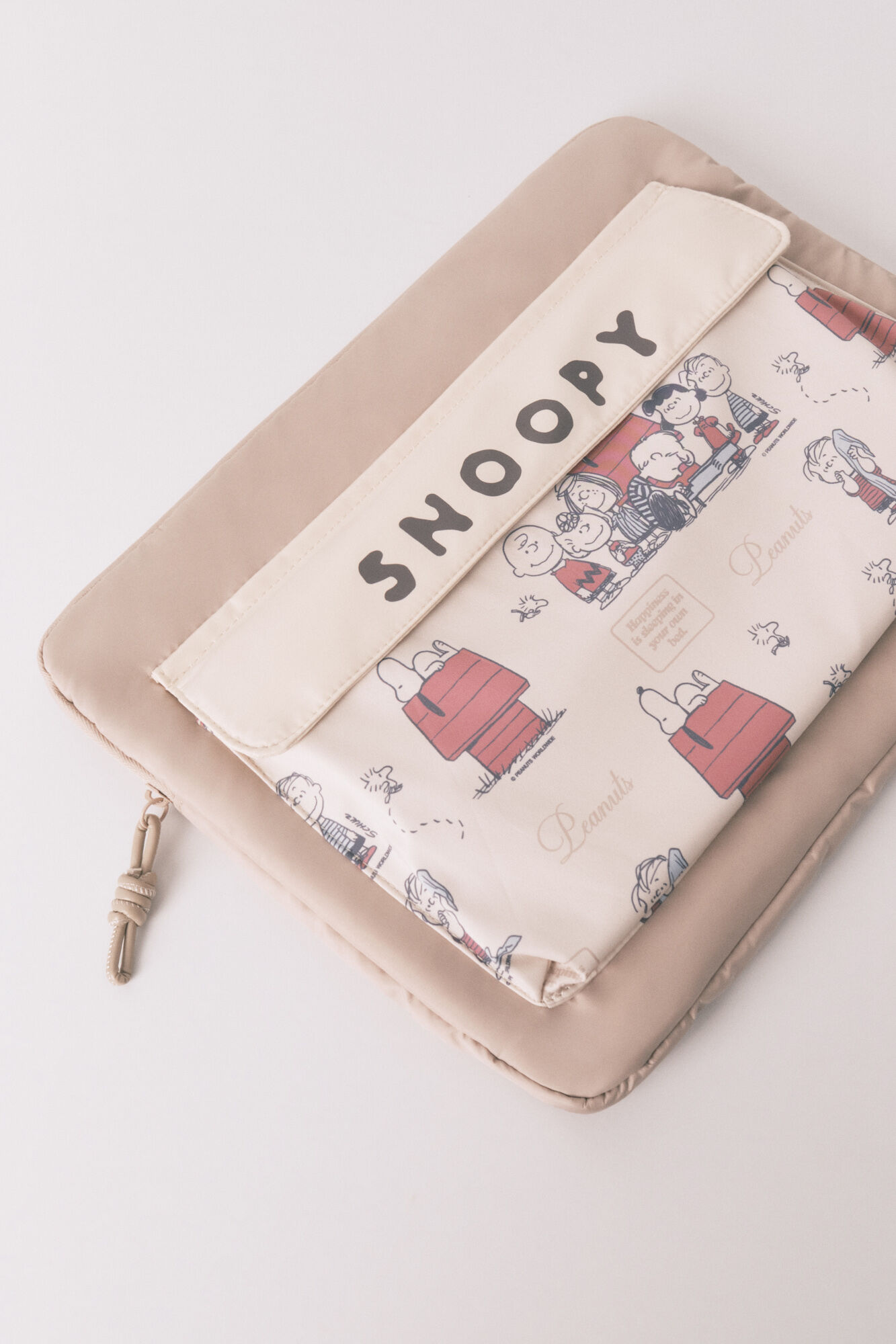 Women'secret Snoopy beige nylon computer case