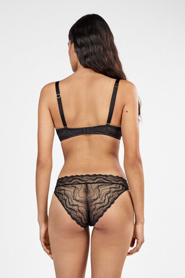 Gisela Non-padded full cup bra black