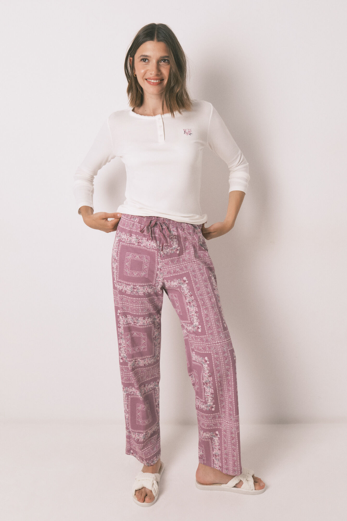 Women'secret Long pyjamas with flower print 