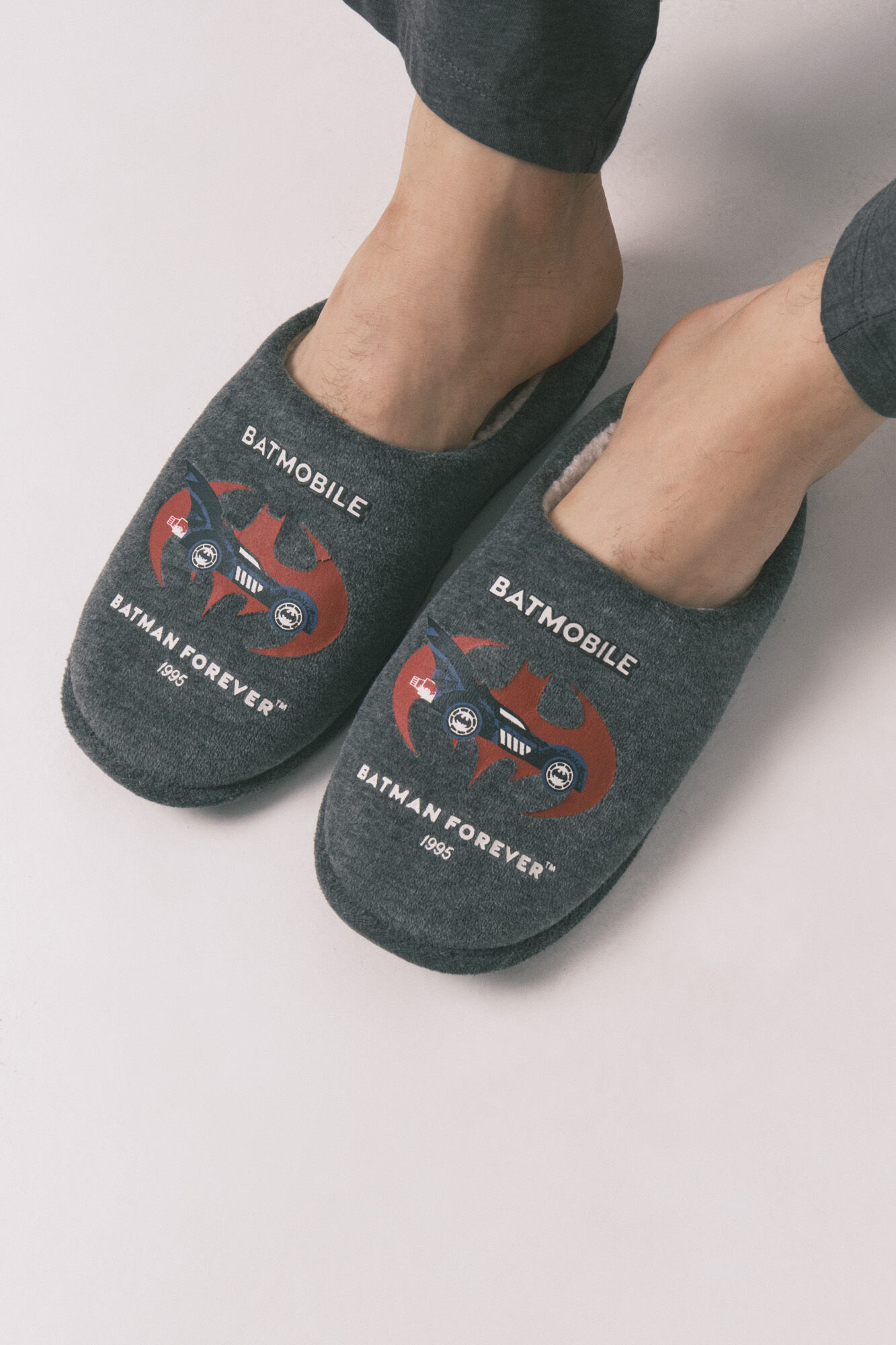Women'secret Batman grey slippers