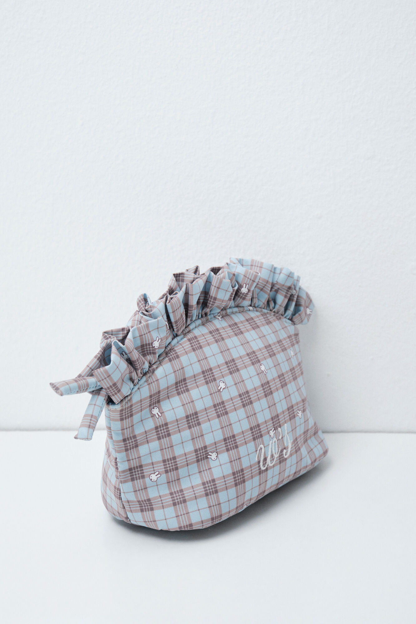 Women'secret Miffy plaid small vanity case