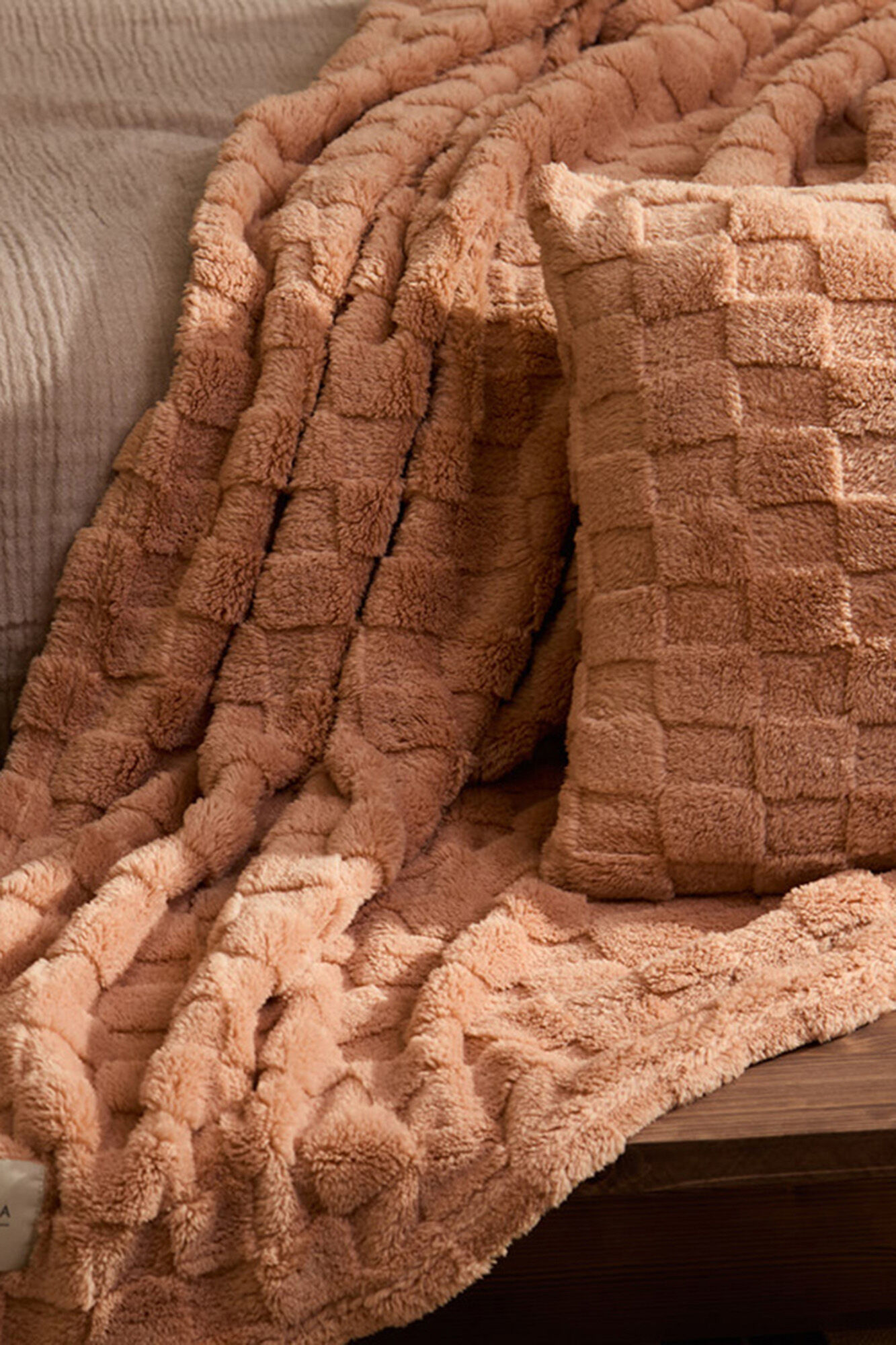 Calma House Funda de coj&iacute;n de pelito rosa Damero