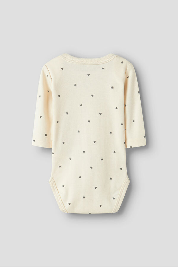 Name it Pack de bodies corazones. beige