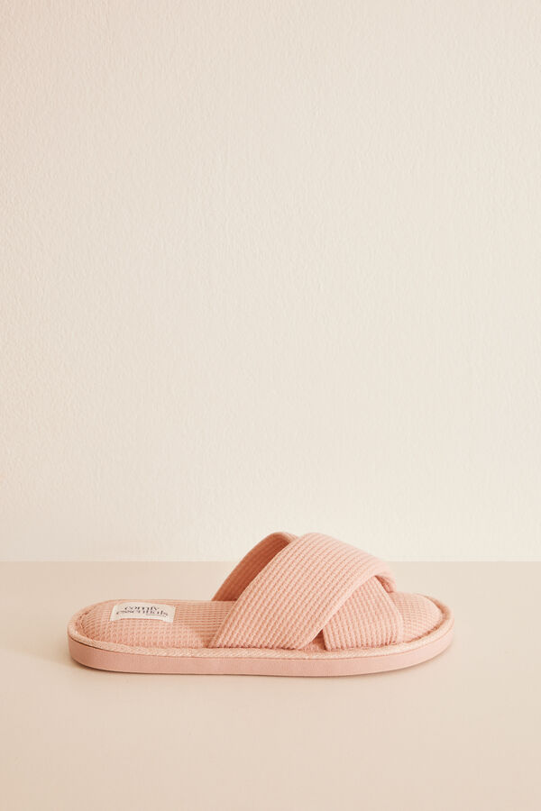 Womensecret Pink slippers with crossover straps pink