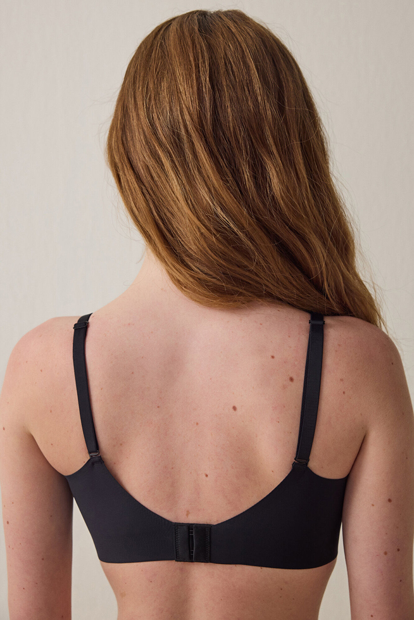 Penti Sujetador triangular sin aros con abertura frontal f&aacute;cil de abrir