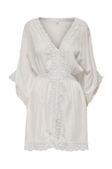 Only Caft&aacute;n corto con troquelados blanco