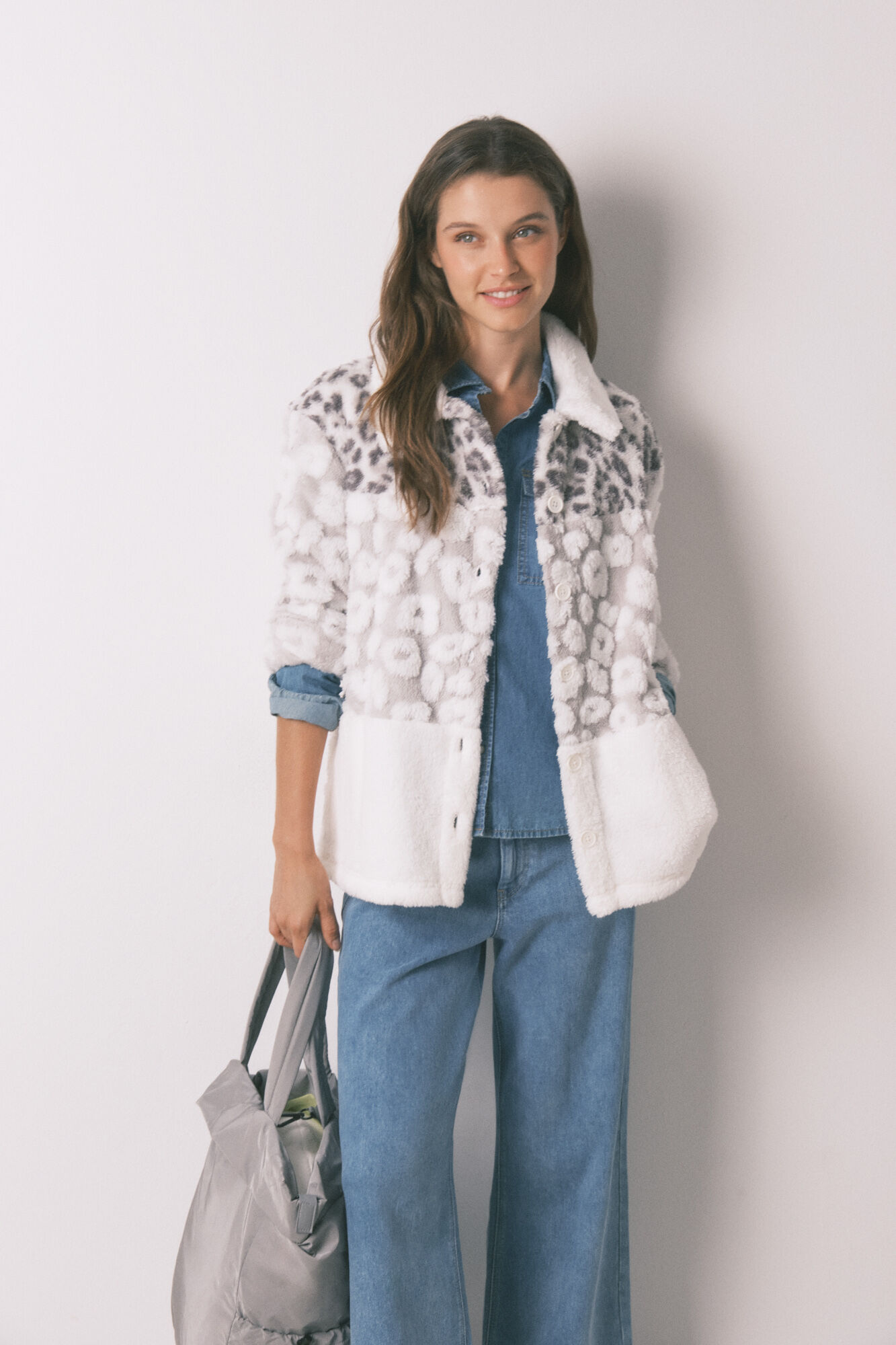 Women'secret Bata corta borrego animal print tricolor