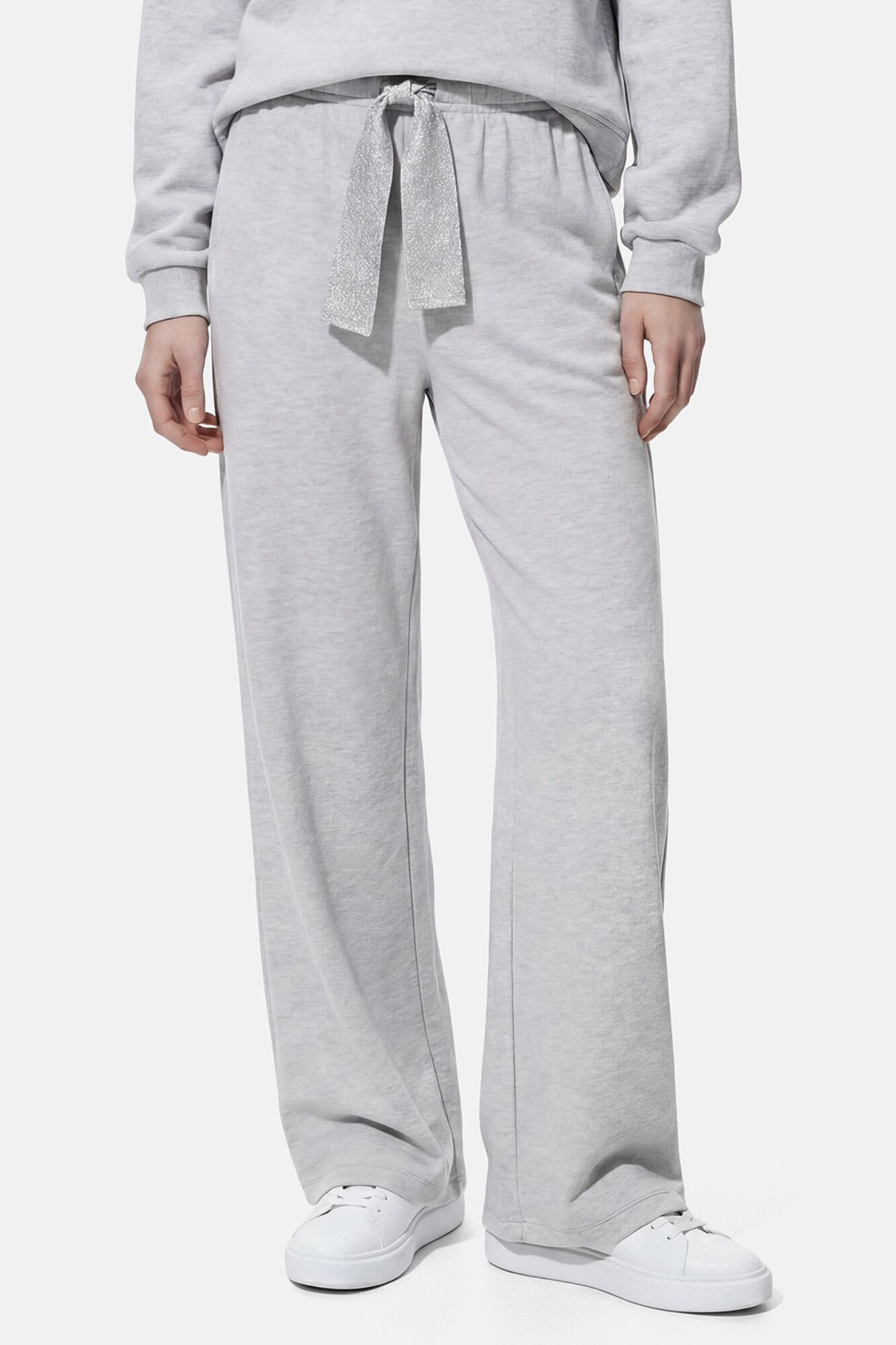 Pieces Cal&ccedil;a desportiva com detalhe lurex