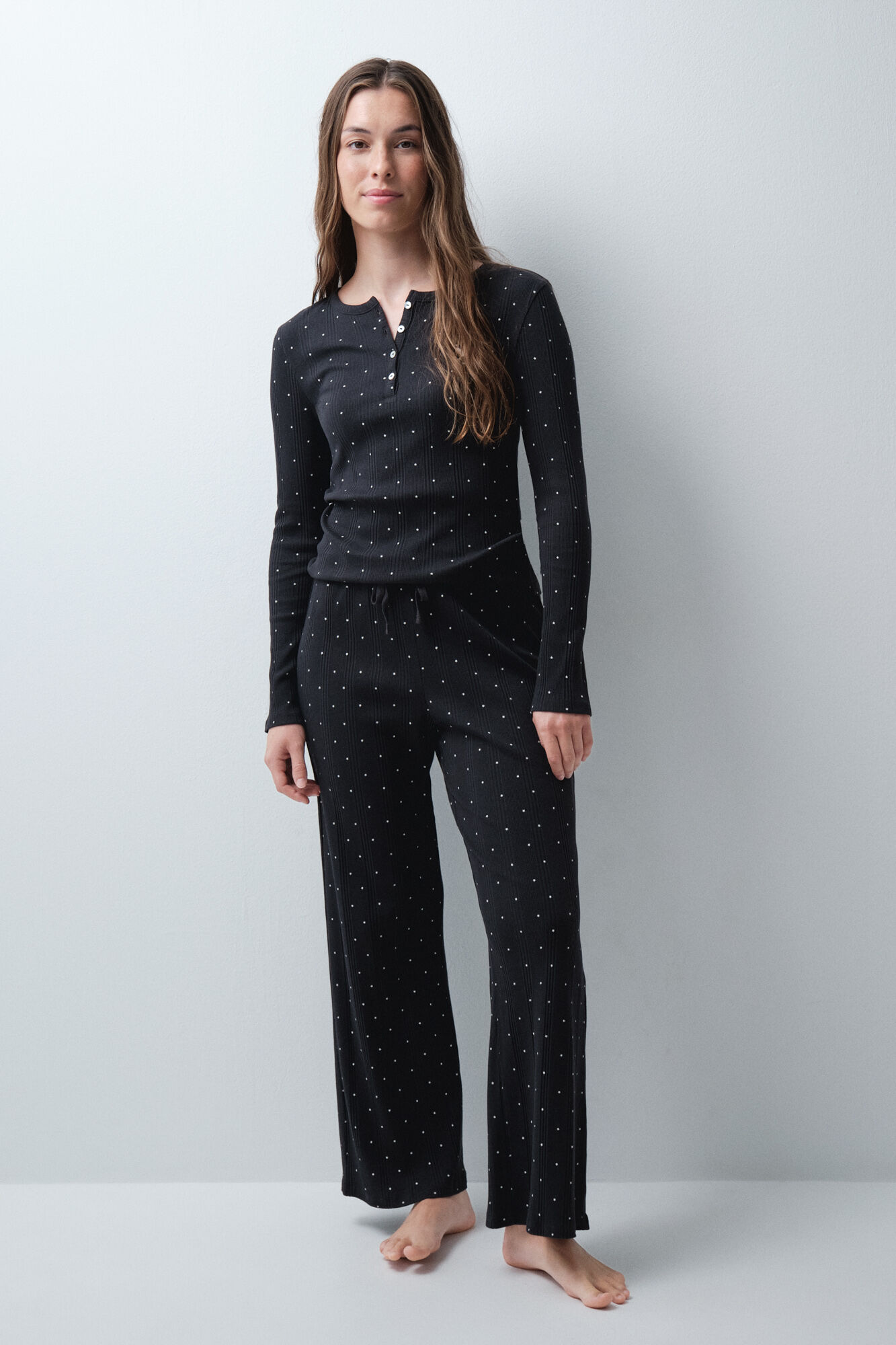 Women'secret Woodstock star print long pyjamas with buttons