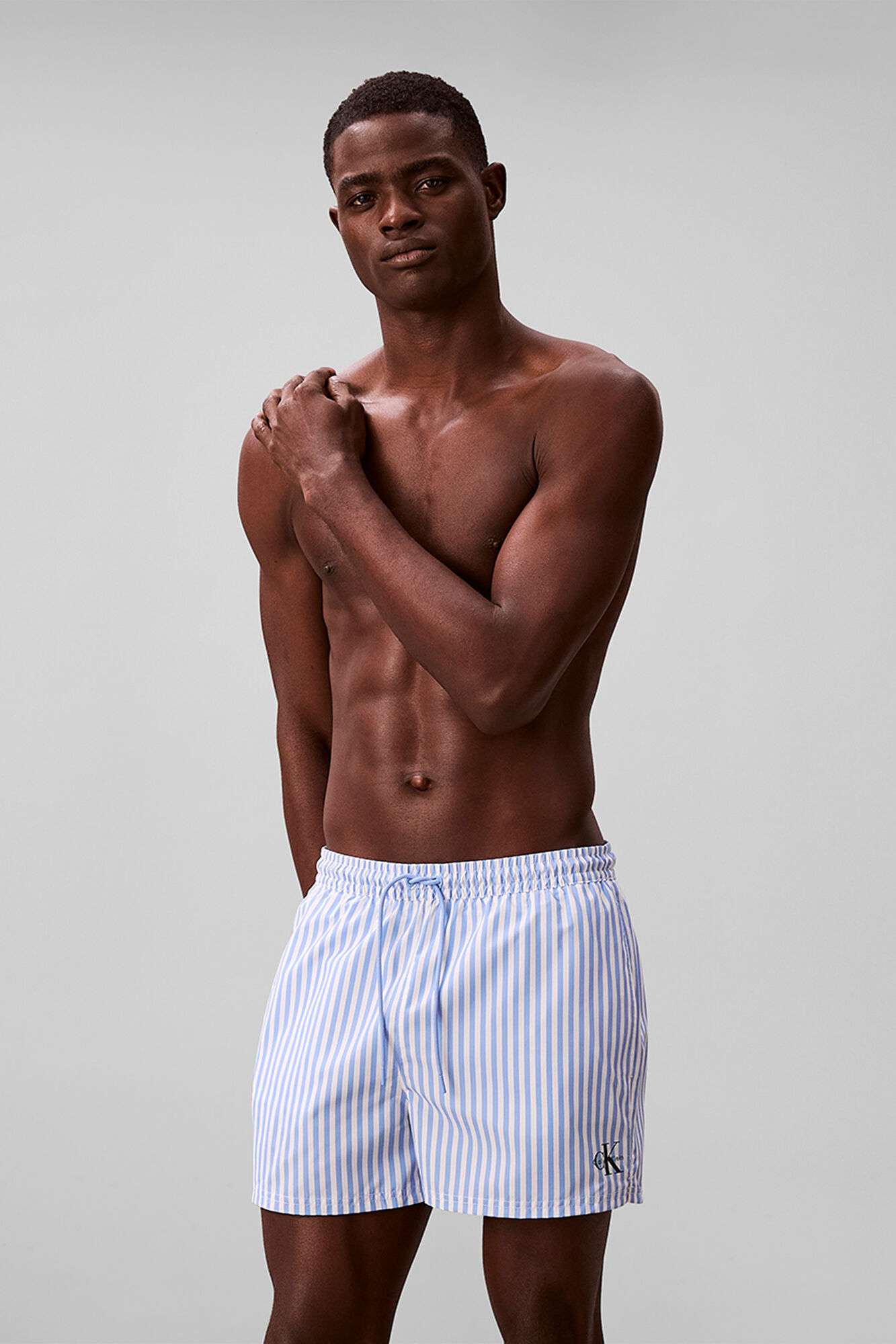 Calvin Klein Fato de banho curto com riscas e cord&atilde;o