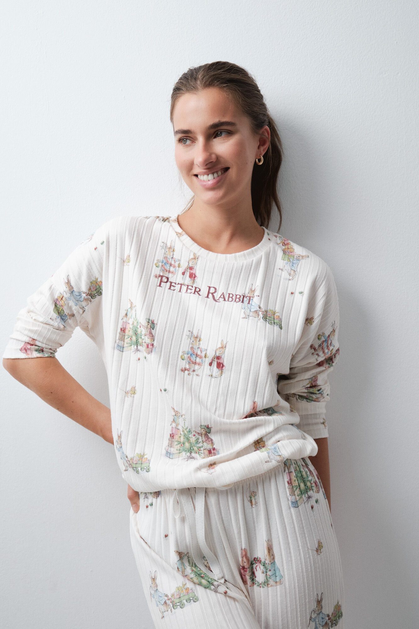 Women'secret Petter Rabbit print long pyjamas