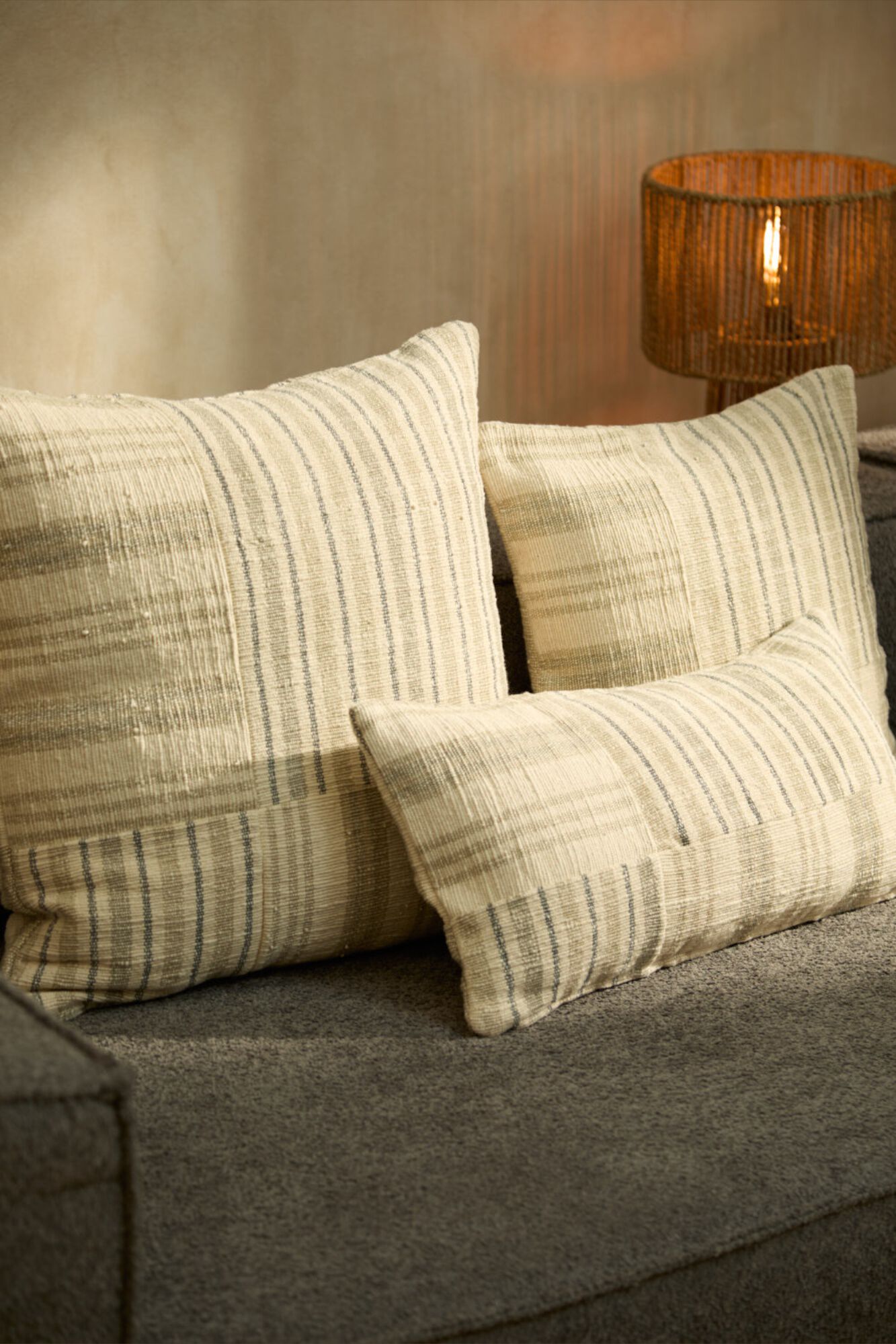 Calma House Grauer Kissenbezug Bacoli