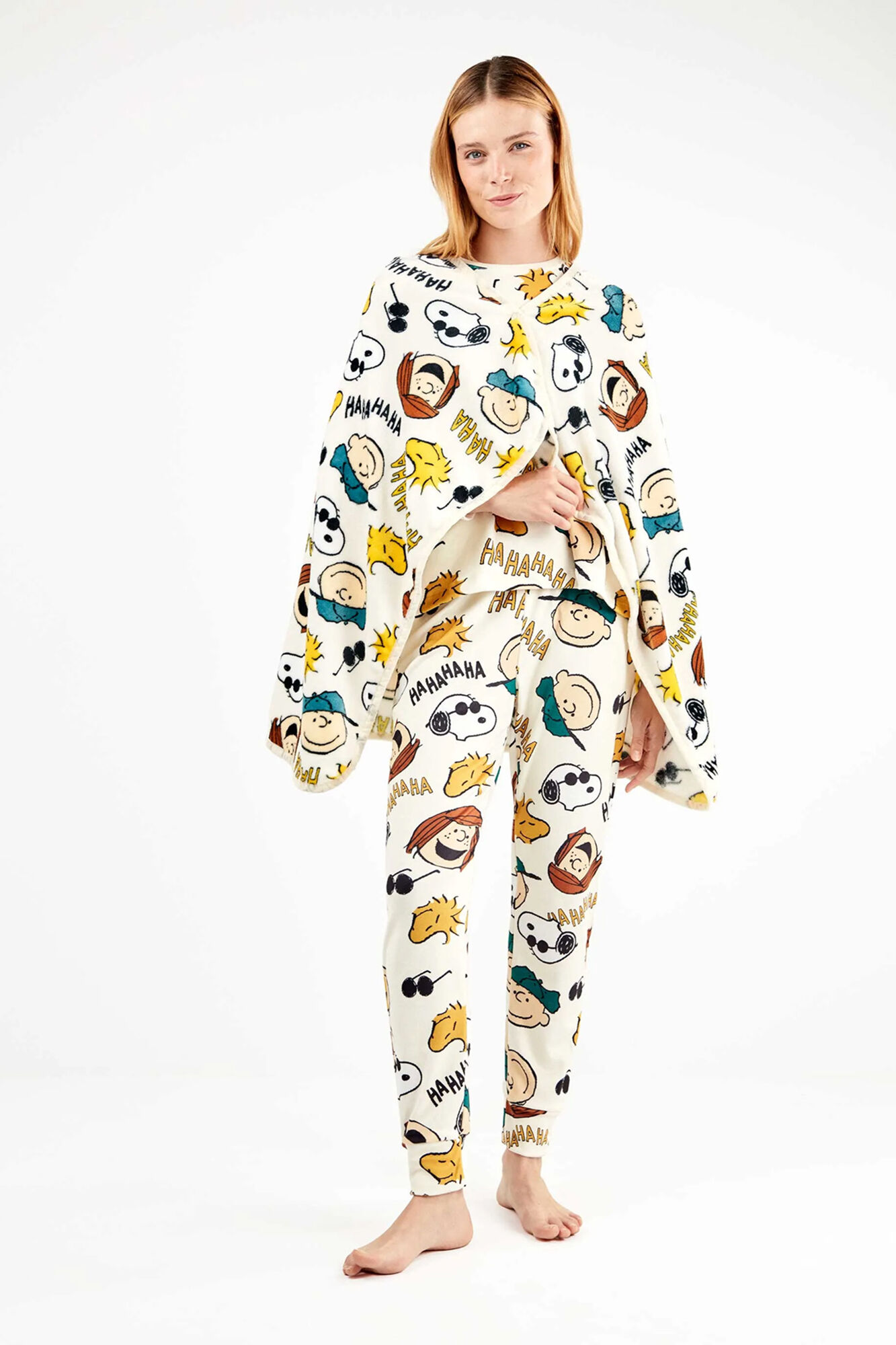 Gisela Capa manta Snoopy
