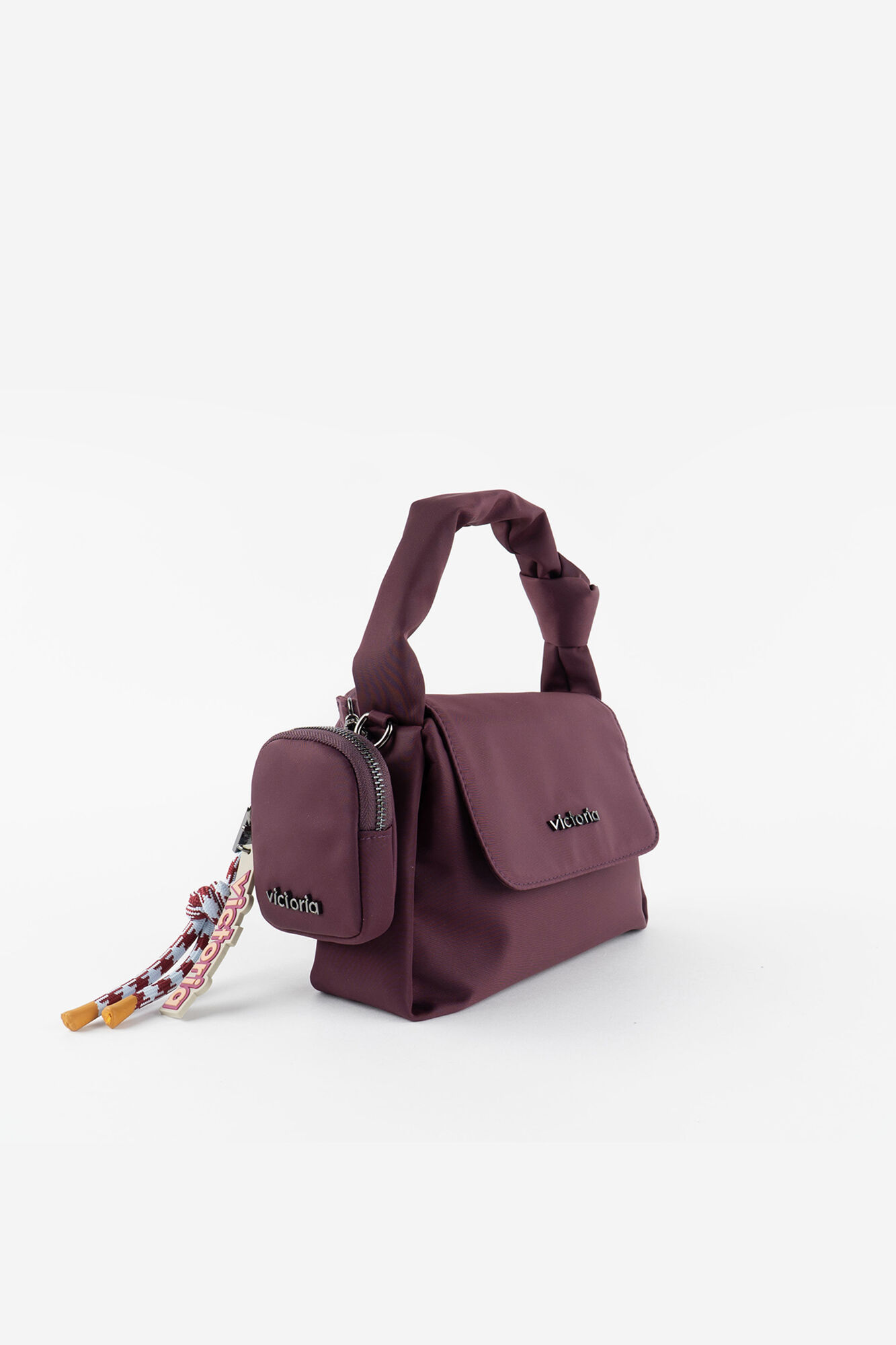 Victoria Monedero de nylon 