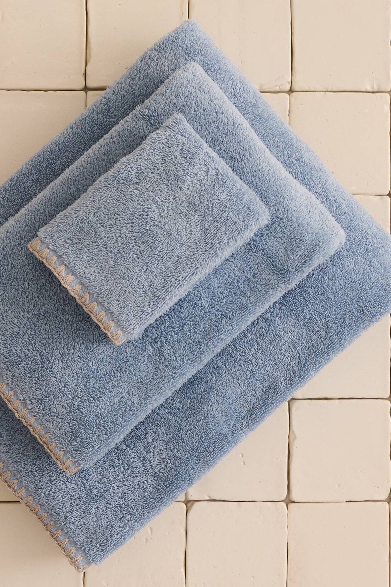 Textura Badetuch mit Ziersteppung