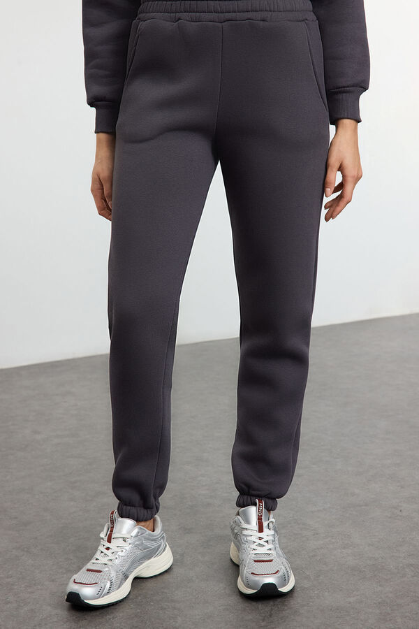 Trendyol Conjunto ch&aacute;ndal jogging felpa polar gris gris