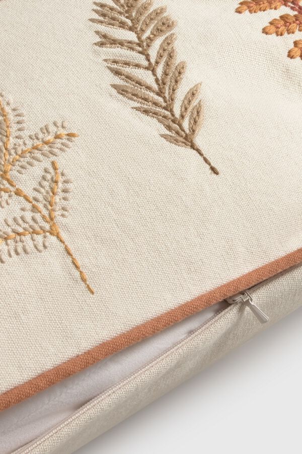 Textura Cotton cushion case with embroidered leaves white