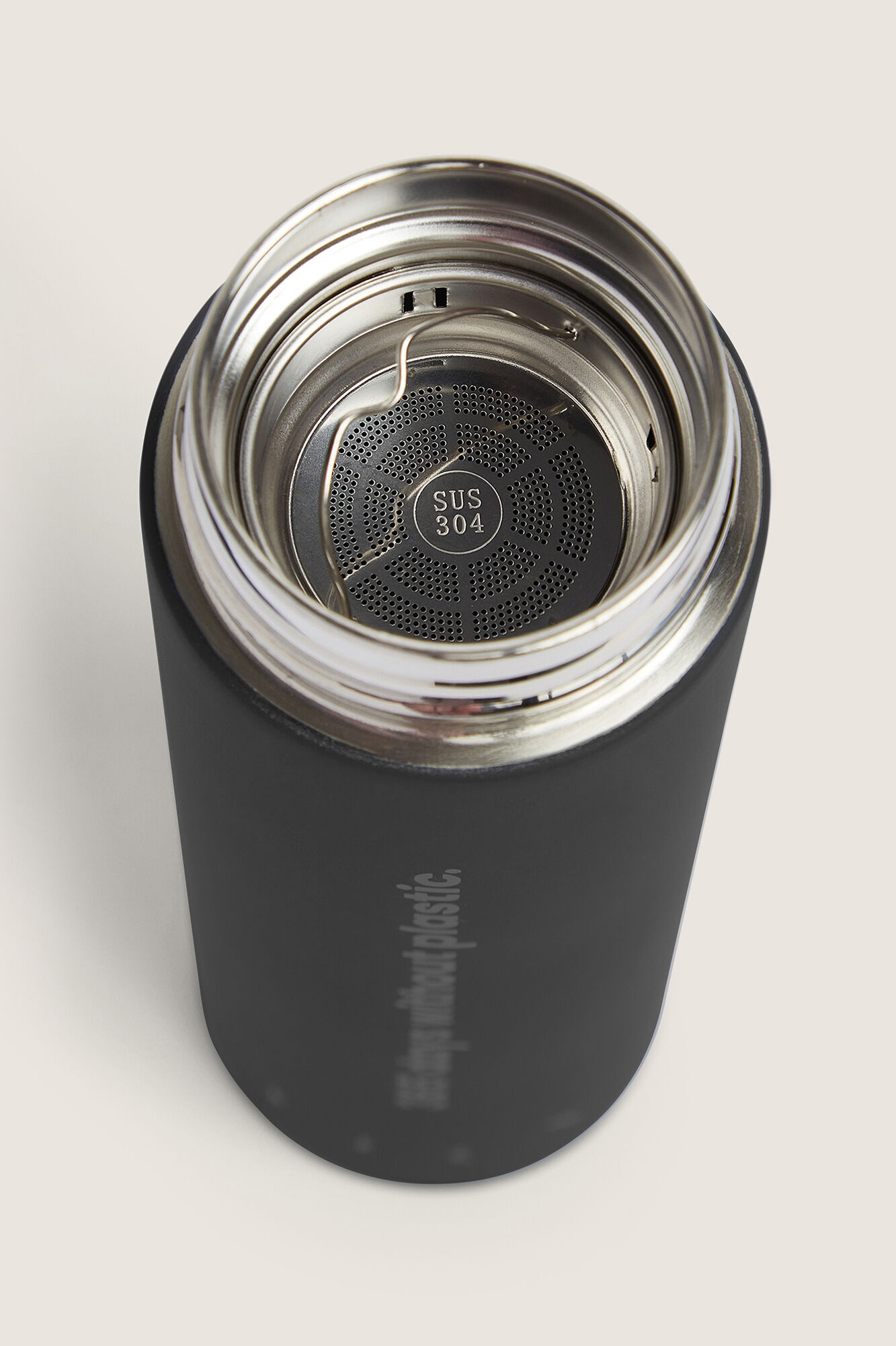 Born Living Yoga 366 Thermosflasche 2.0 Schwarz