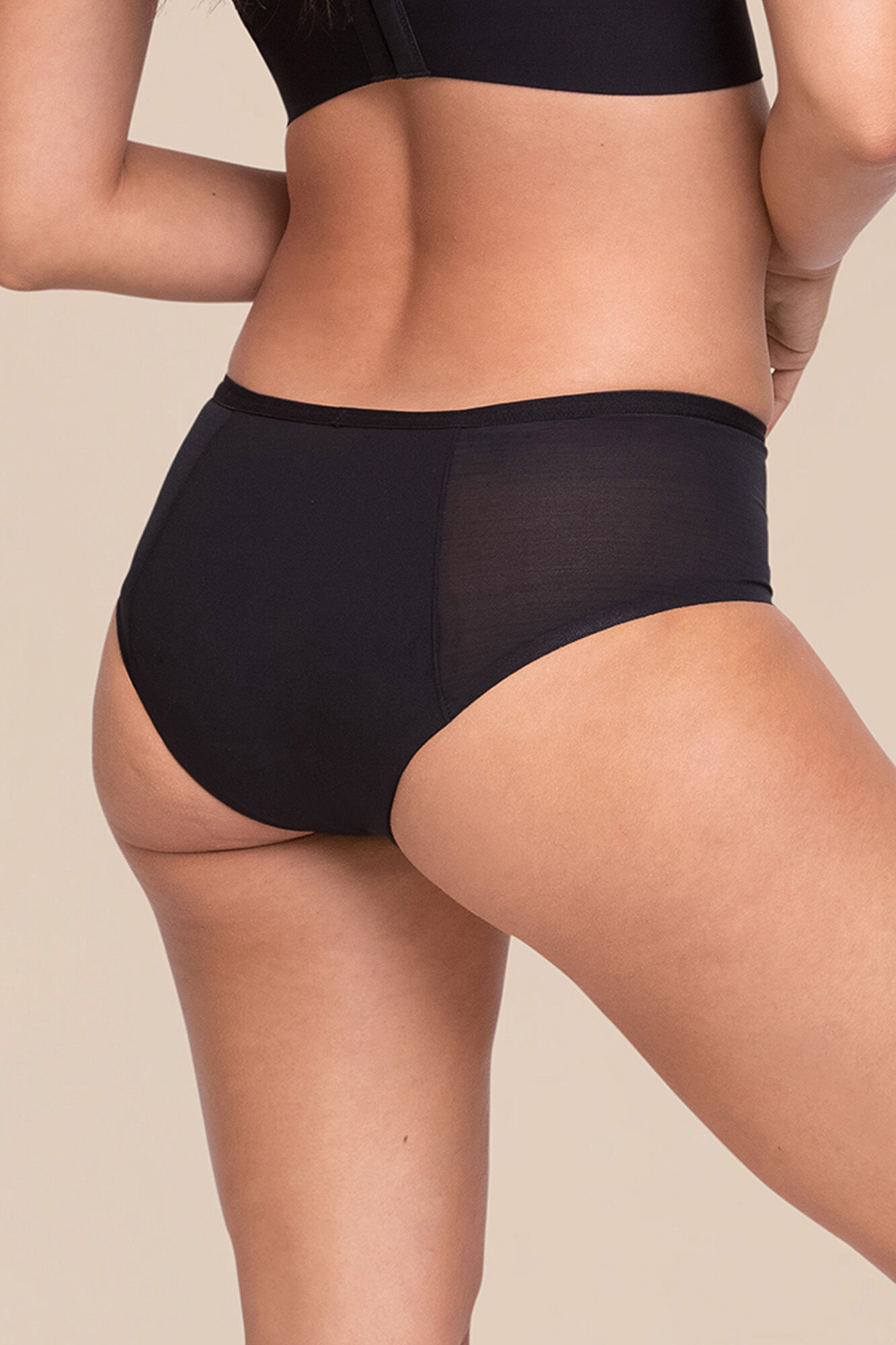 Proof Braga menstrual con malla negra &ndash; Absorci&oacute;n fuerte