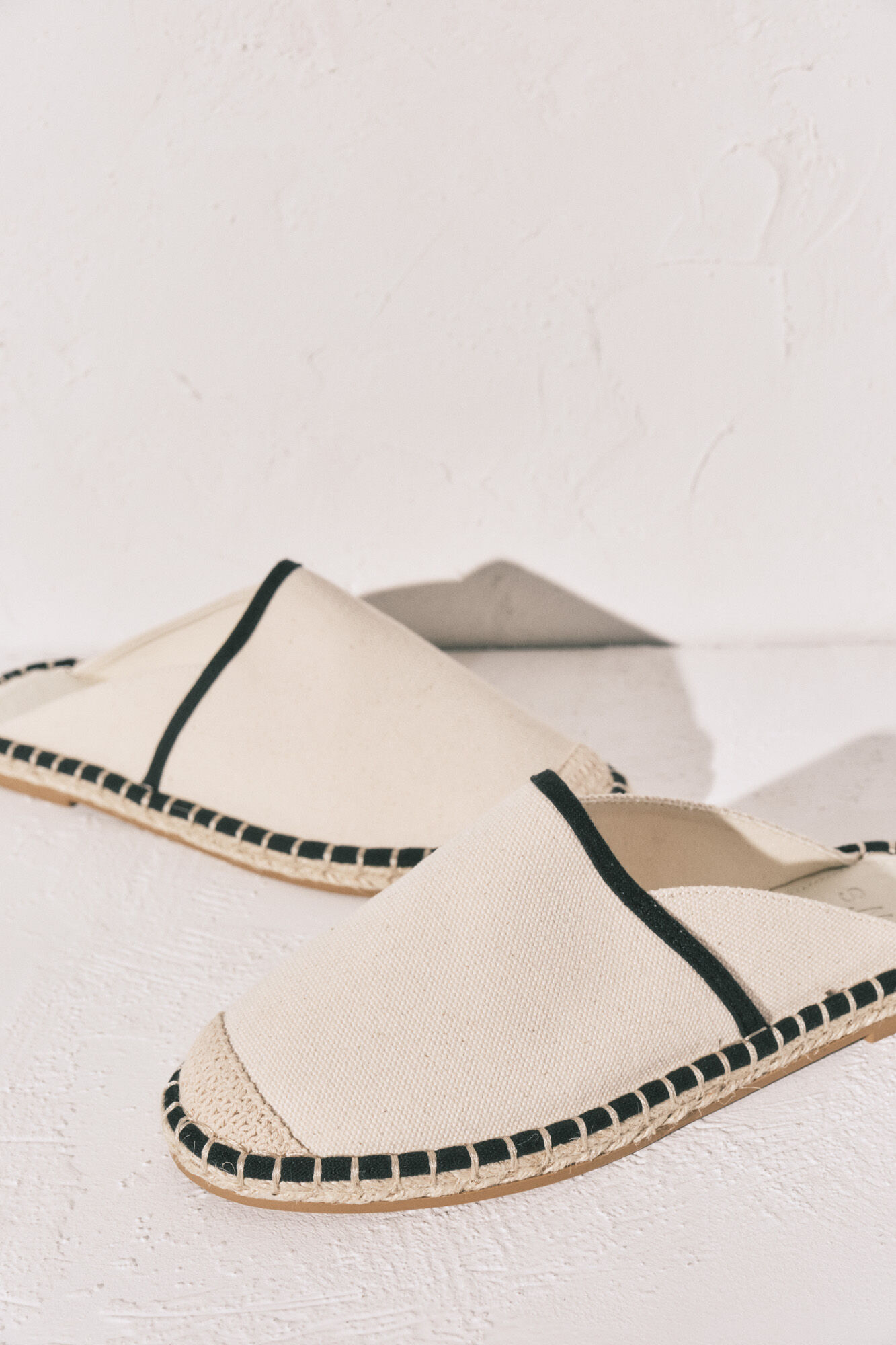 Women'secret Multicoloured flat mule sandal