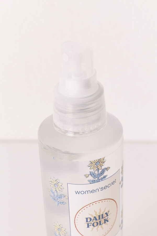 Women'secret Fragrance mist Daily Folk 200 ml white