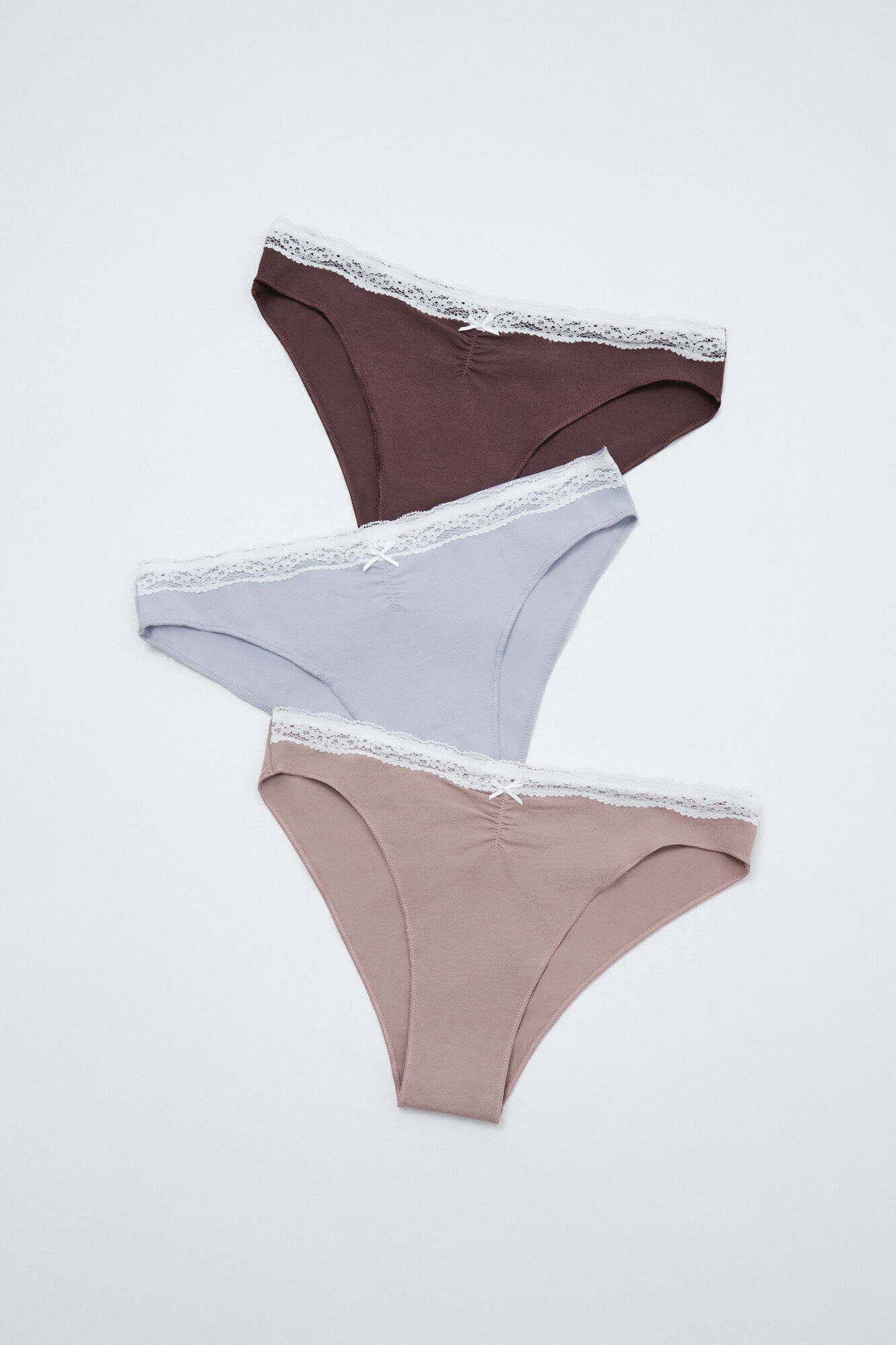 Women'secret Pack of 3 plain lace cotton Brazilian panties