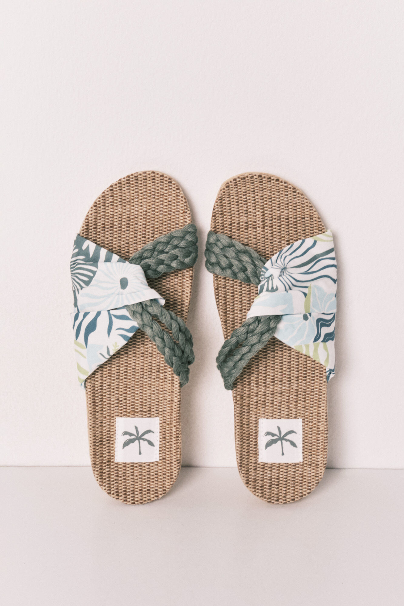 Women'secret Sandales &agrave; brides tress&eacute;es et imprim&eacute;es