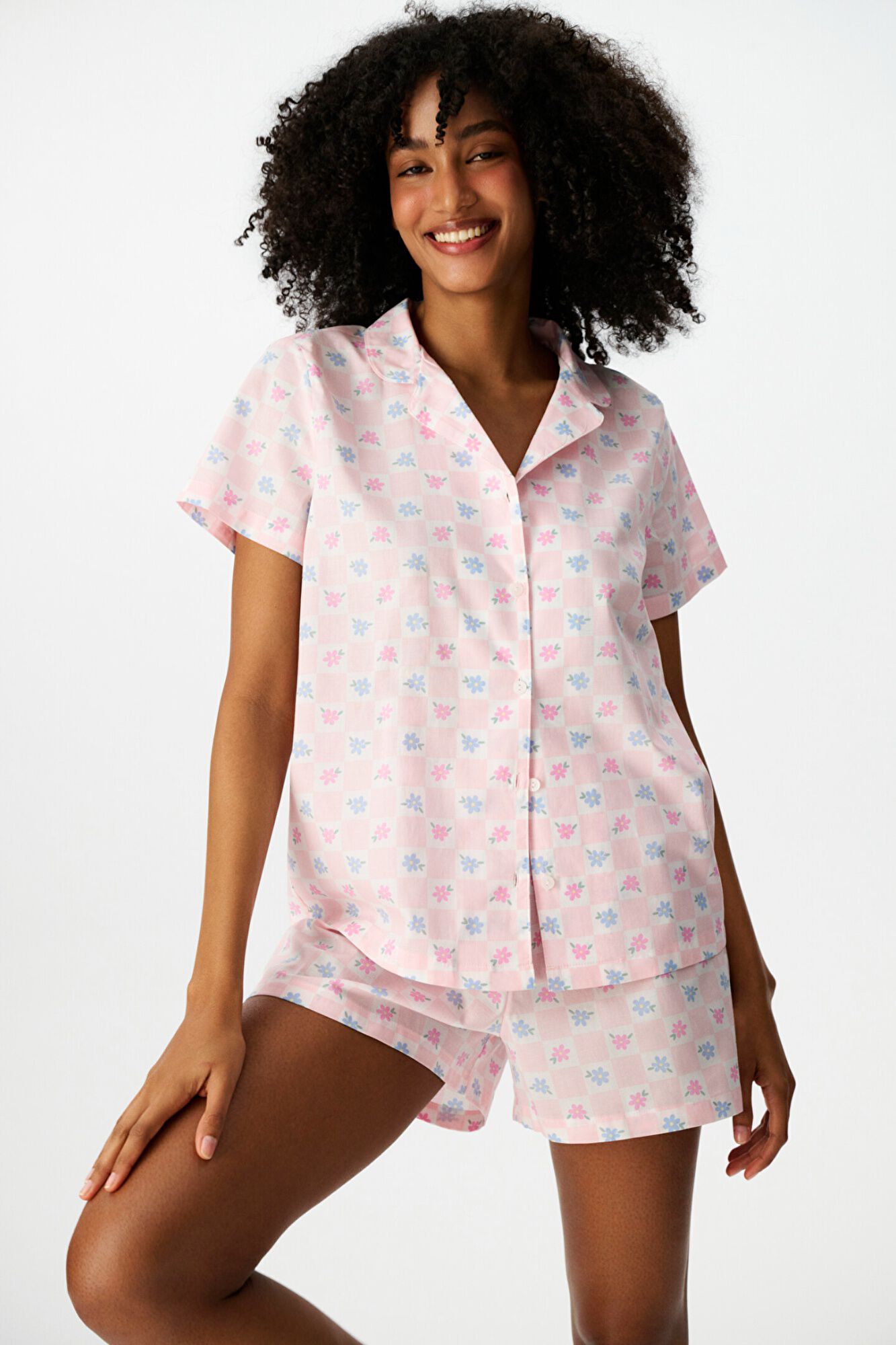 Penti Conjunto camisa e cal&ccedil;&otilde;es de flores