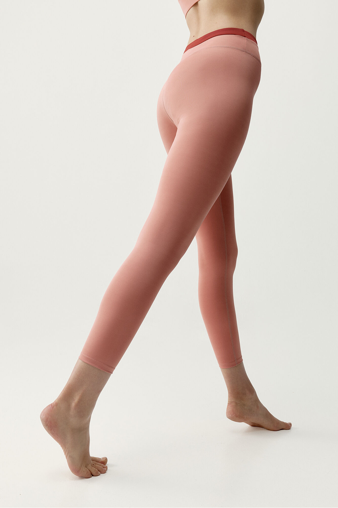 Born Living Yoga Koralle-rote Sport-Leggings KATE