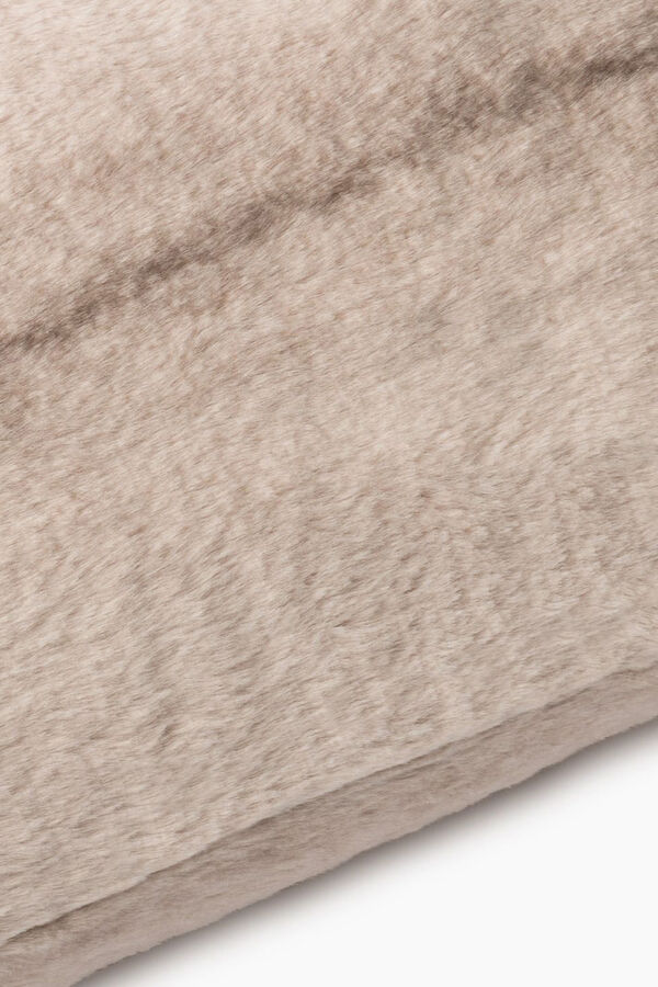 Womensecret Soft fur cushion cover természetes