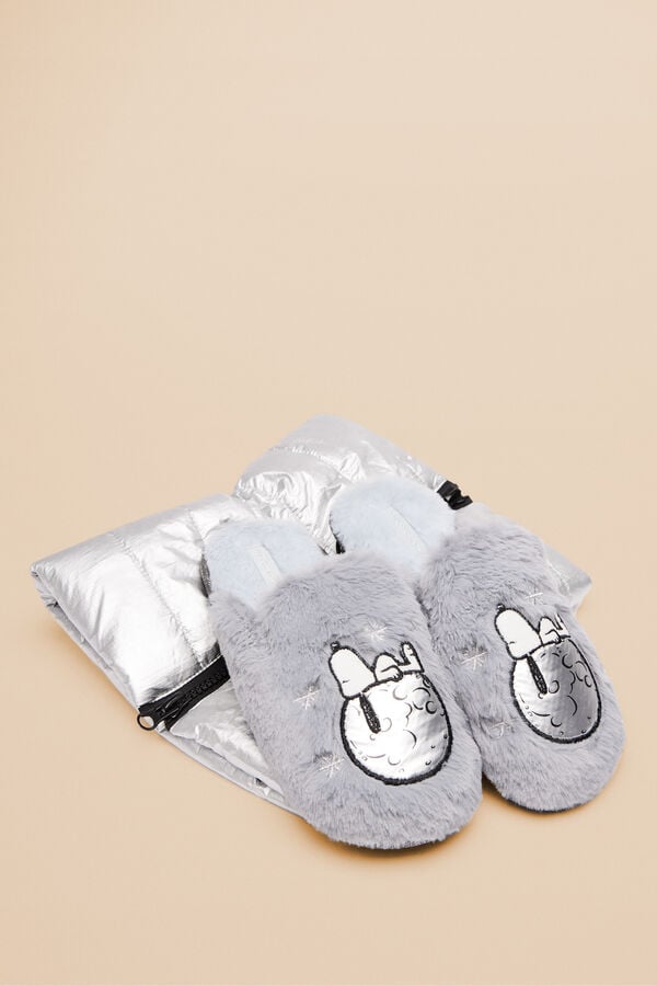 Womensecret Furry Snoopy slippers grey