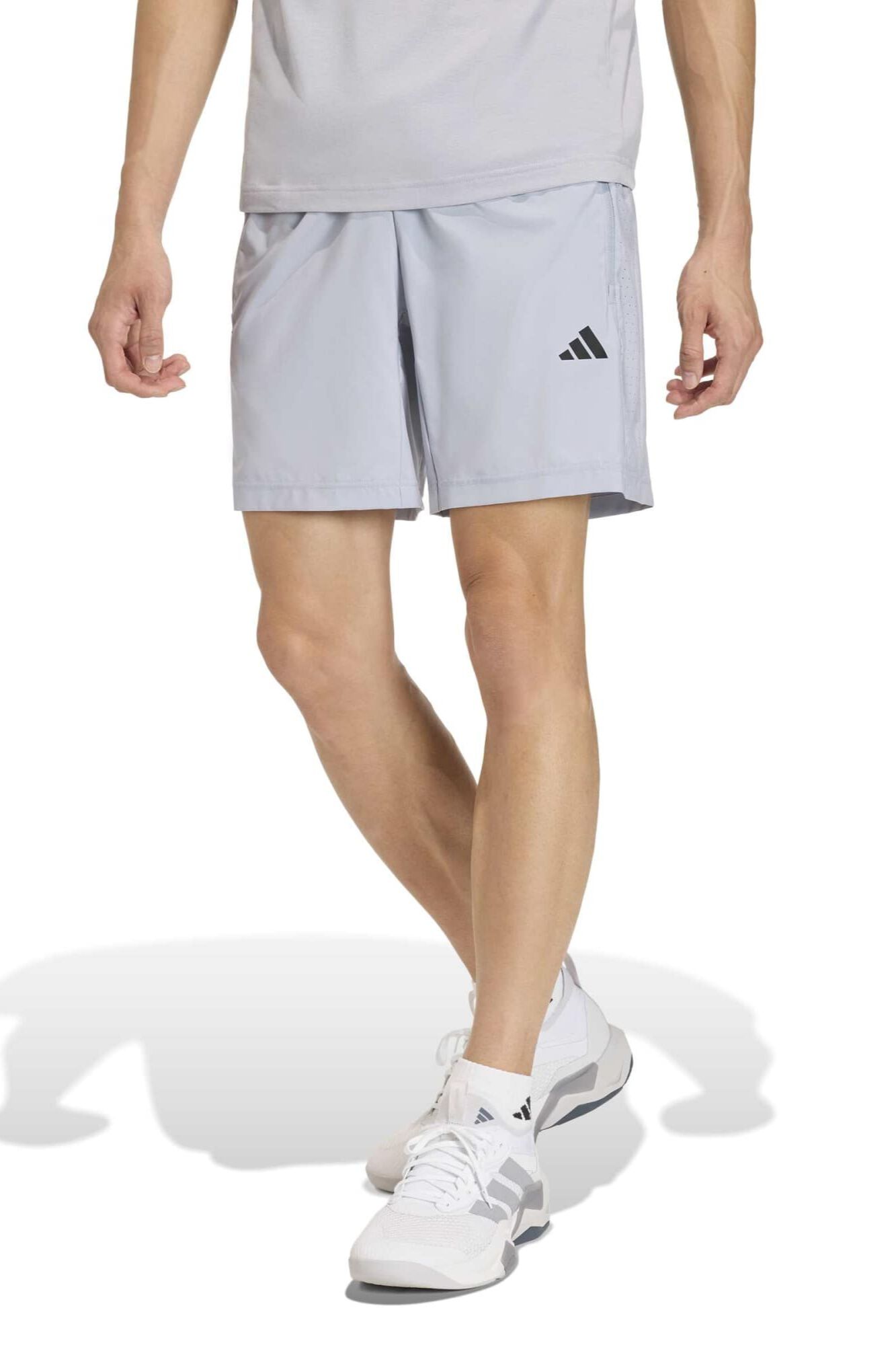 Adidas Cal&ccedil;&otilde;es t&eacute;cnicos com logo