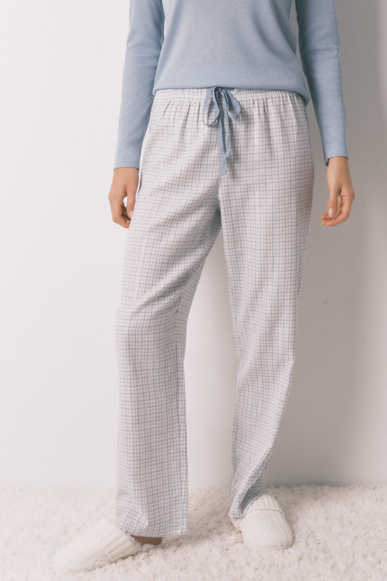 Women'secret Long blue checkered pajamas with a shiny effect