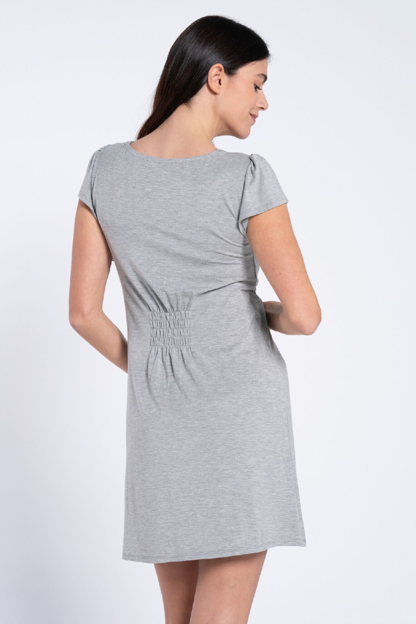 Ohma! Short-sleeved nursing nightgown