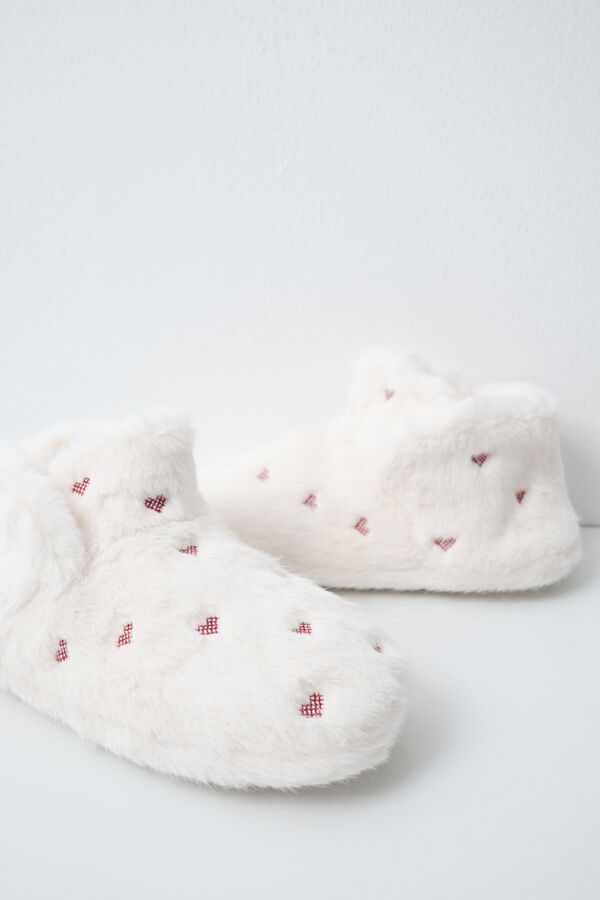Women'secret Heart faux fur boot slippers beige