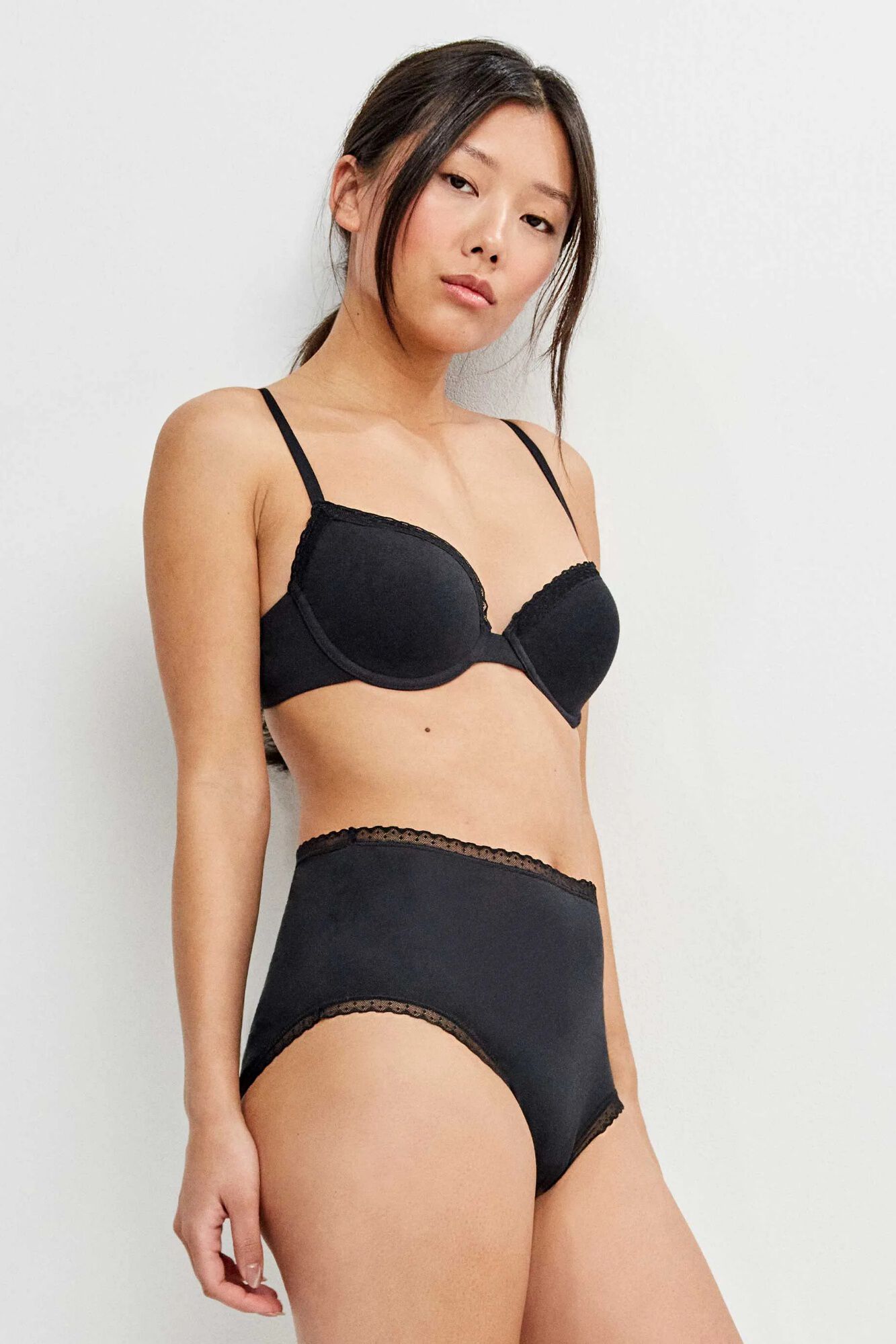 Gisela Hochgeschnittener Slip