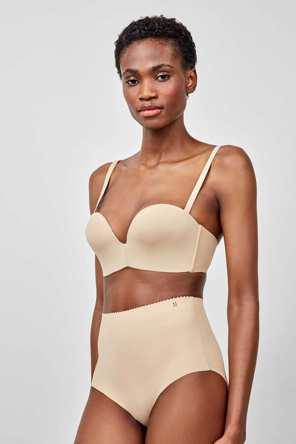Gisela Removable extreme neckline bra Nude