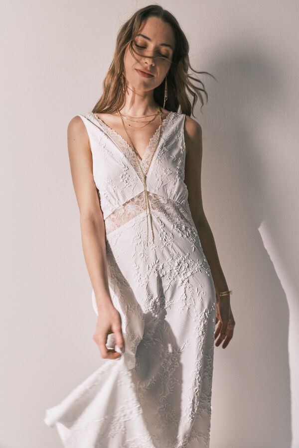 Women'secret Long satin jacquard nightdress in White beige