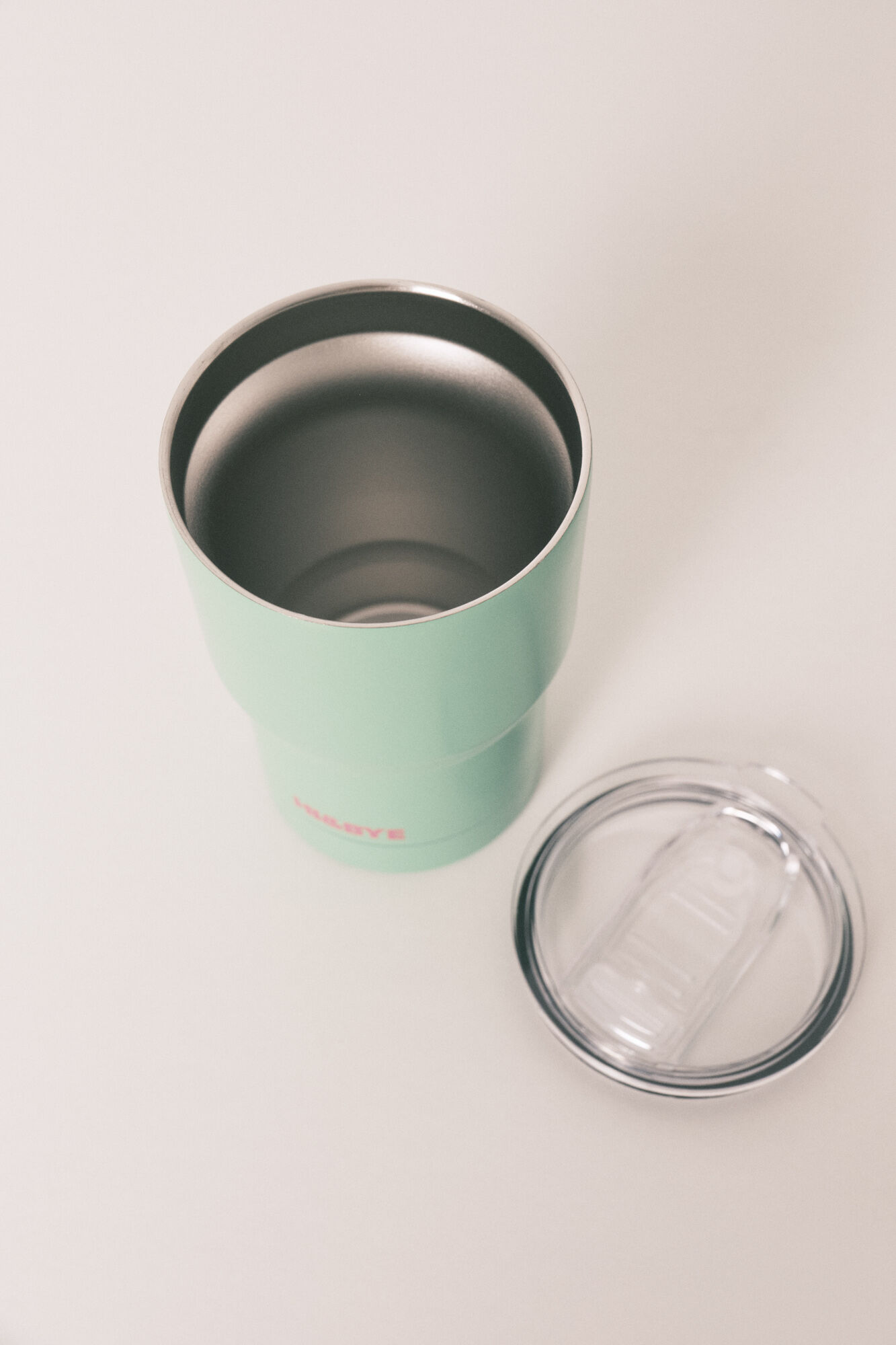 HI&BYE Green logo thermo mug