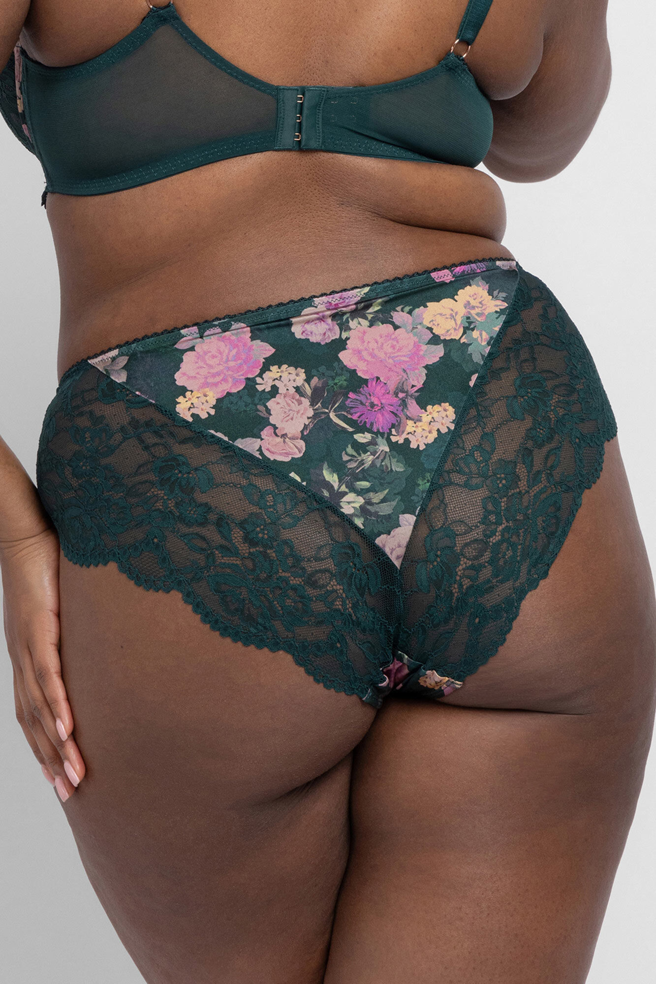 Dorina Braga hipster cl&aacute;sica floral Anahi
