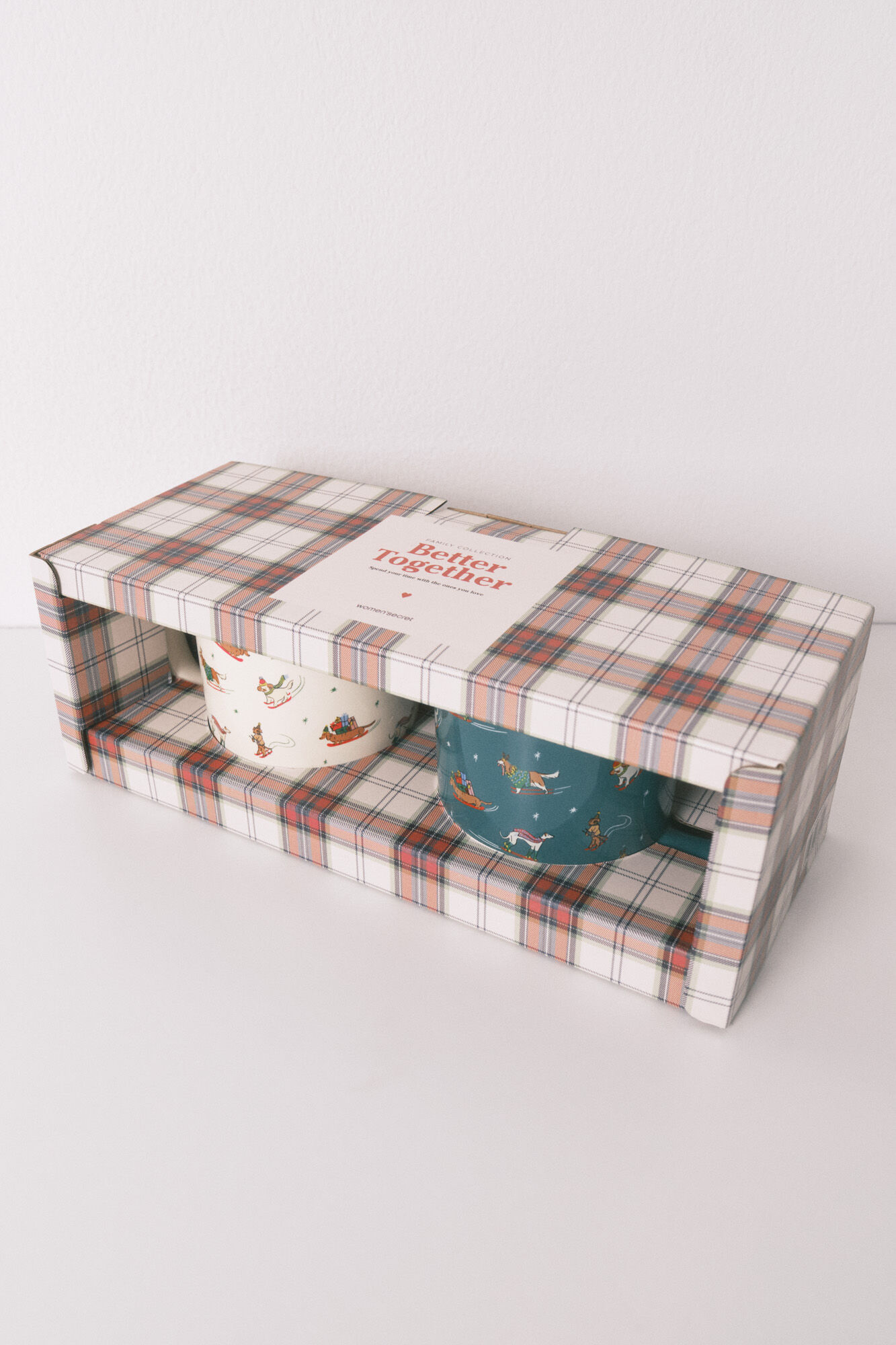 Women'secret Set of 2 ceramic cups with puppies