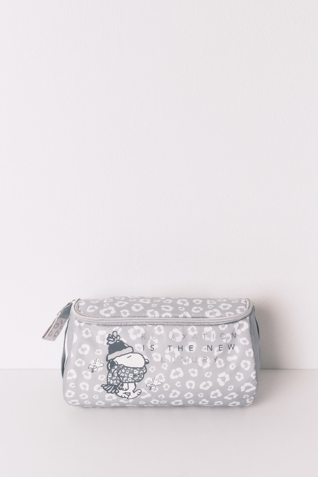 Women'secret Snoopy animal print zip fastening vanity case